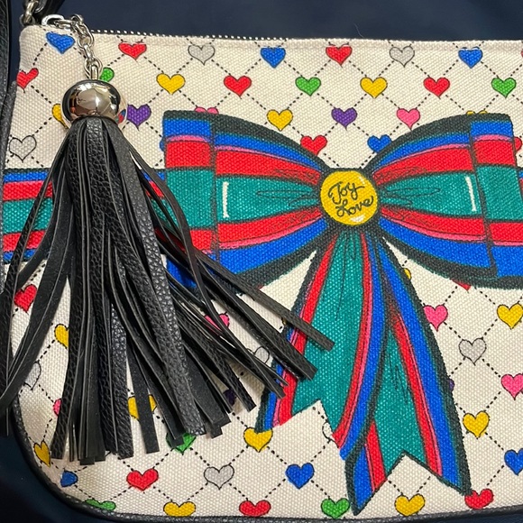 Brighton Heart Print Crossbody Bag - Picture 4 of 6